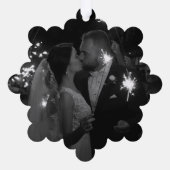 新婚のミスター&ミセスのエレガントな赤いクリスマス写真 オーナメントカード (裏面)