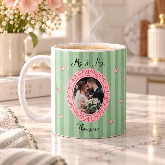 新婚の夫婦の写真 コーヒーマグカップ