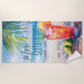 新婚の花嫁モノグラムカクテルシースケープ ビーチタオル (正面)