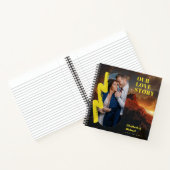 新婚へのフォトギフト愛の物語カスタム ノートブック (内部)