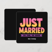 新婚ほやほや うまくいってます 笑える新夫婦 招待状 (正面/裏面)