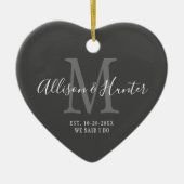 新婚エレガント者が確立したモノグラム名ハート セラミックオーナメント (正面)