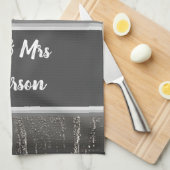 新婚カップルがシルバエレガントーの名ストライプ前 キッチンタオル (四つ折り)