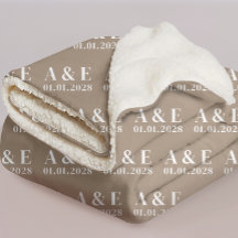 新婚カップルへのオーダーメイドウェディングブランケット　花嫁と花婿に