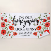 新婚カップルへのハネムーンギフト - ポピー フラワー ビーチタオル (正面)