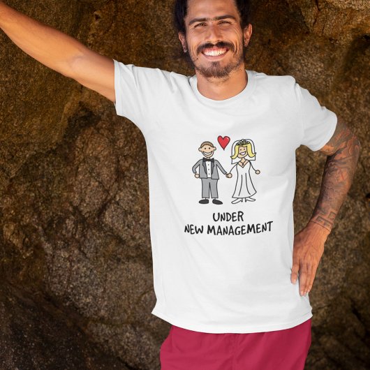 新婚カップル - 新体制でお楽しみください Tシャツ