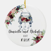 新婚ヴィンテージカーたった今結婚しました セラミックオーナメント (裏面)