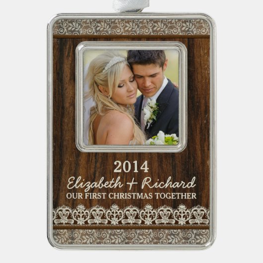 新婚初めてのクリスマスフォトウ素朴ィードレース シルバープレートフレームオーナメント (正面)