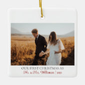 新婚初めてのクリスマス夫妻の写真 セラミックオーナメント (正面)
