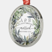 新婚初めてのクリスマス パーソナライズされた メタルオーナメント (左)