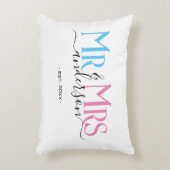 新婚夫婦のアニバーサリー結婚ホワイト アクセントクッション (正面(垂直))