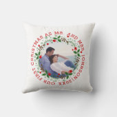 新婚夫婦の初めてのクリスマス　赤いリースの写真 クッション (裏面)