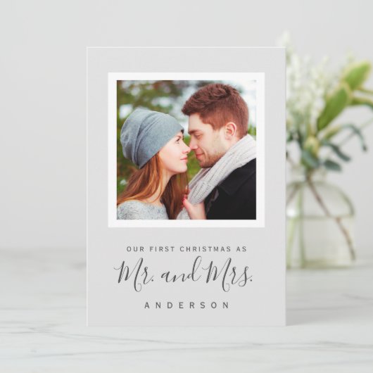 新婚夫婦のMr. & Mrs.カードとしての初めてのクリスマス セーブザデート (スタンド正面)