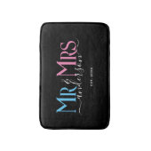 新婚夫婦 結婚記念日 ブラック バスマット (正面縦)