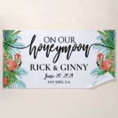 新婚旅行におすすめのギフト ハニームーン - 私たちのハニームーン中  ビーチタオル (正面)