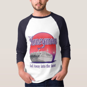 新婚旅行の巡航 Tシャツ