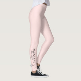 新婚旅行スクリプト赤面とモノグラムとハート レギンス