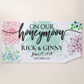 新婚旅行 - 水彩飛沫 新婚夫婦 ビーチタオル (正面)