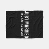 新婚生活スタート 幸せいっぱいの新夫婦 フリースブランケット (正面(横))