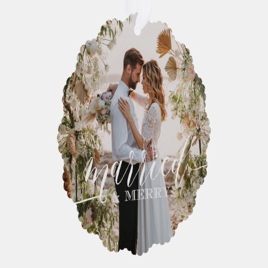新婚結婚した者メリーのクリスマス写真 オーナメントカード (右)