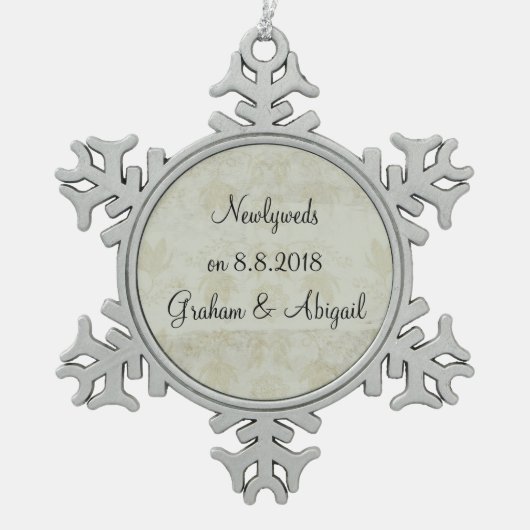 新婚者 スノーフレークピューターオーナメント (正面)