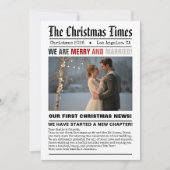 新婚 私たちの初めてのクリスマス 新聞スタイルの写真 シーズンカード (正面)