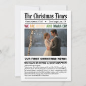 新婚 私たちの初めてのクリスマス 新聞スタイルの写真 シーズンカード (正面)