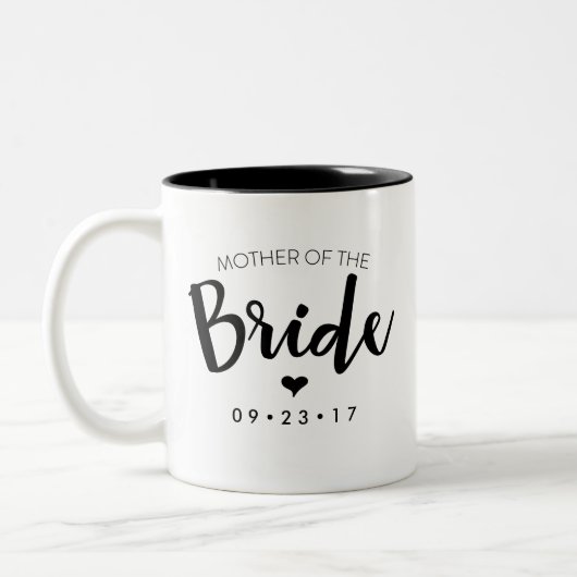 新婦の母が自分の日付をパーソナライズ ツートーンマグカップ (左)