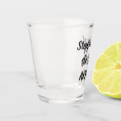 新婦の義父ブラック名前をカスタムする結婚ズ ショットグラス (左)