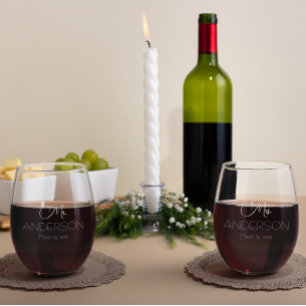 新婦パーソナライズされた結婚の花婿のミセス・ミセス・ミセスをお願い ステムなしワイングラス