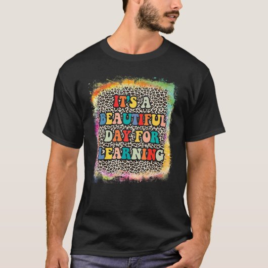 新学期のレオにとって美学しい日 Tシャツ (正面)