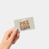 新学期の最初の日Pre-K Preschool Groovy バッジ (手持ち)