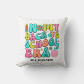 新学期カラフルレトロ先生 クッション (正面)