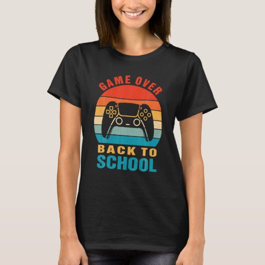 新学期スタート！教師と生徒の間で起きた面白ハプニング Tシャツ (正面)