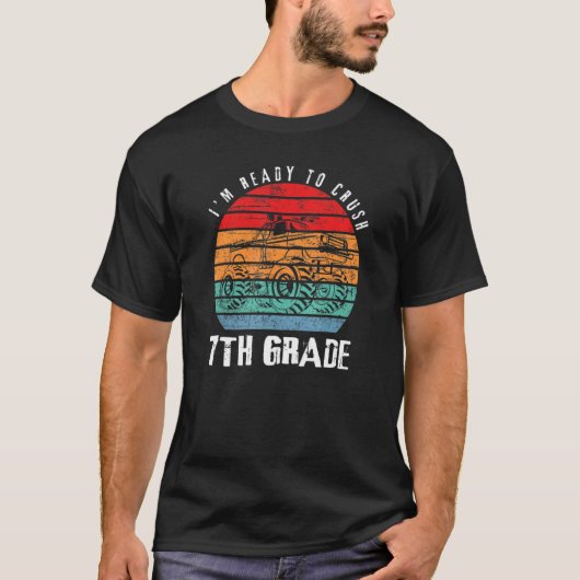 新学期初日の7年生男子 モンスター Tシャツ (正面)