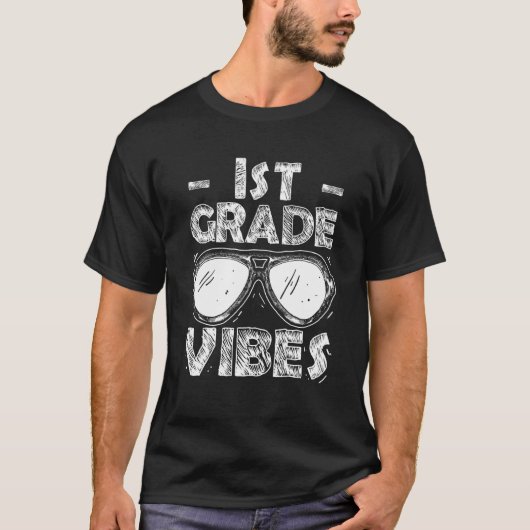 新学期1年生のバイブ学校初日 Tシャツ (正面)