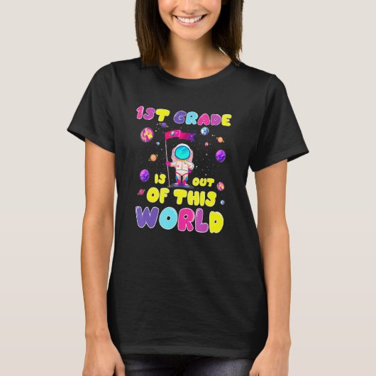 新学期1年生は世界のかわいい Tシャツ (正面)