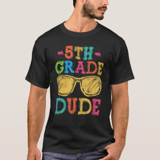 新学期5年生デュデ初日先生K Tシャツ