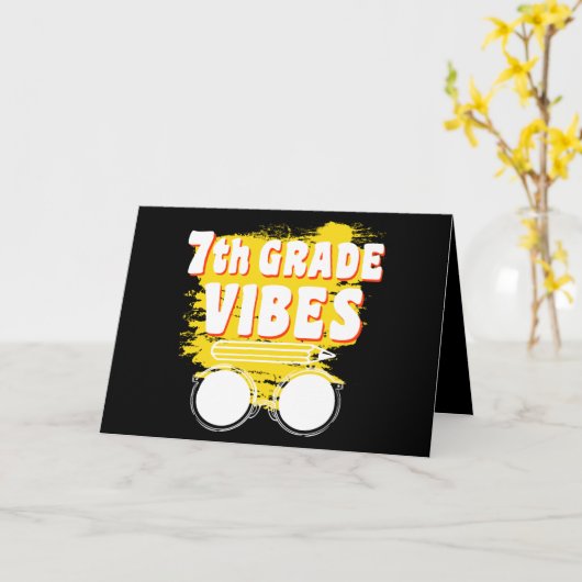 新学期7年生の雰囲気Tシャツ 初日の子供 カード (黄色い花)