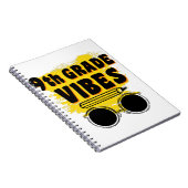 新学期9年生の雰囲気Tシャツ 初日の子供 ノートブック (右側)