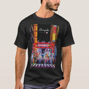 新宿、日本 - 歌舞伎町ネオン街 Tシャツ