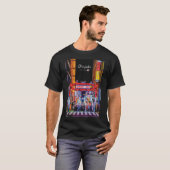新宿、日本 - 歌舞伎町ネオン街 Tシャツ (正面フル)