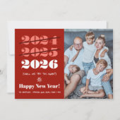 新年おもしろい3回目のチャーム赤モダン写真 シーズンカード (正面)