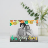 新年の応援カラフルとおもしろい紙吹雪ドット写真 シーズンポストカード (スタンド正面)