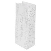新年の応援、シルバーグリッター雪の上に白 ワインギフトバッグ (正面アングル)