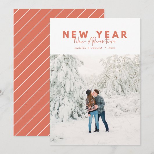 新年の新しいアドベンチャーフォトホリデーカード (正面/裏面)