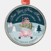 新年の新しいホームピンクレトロ車クリスマスムービング メタルオーナメント (正面)