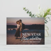 新年の新しい冒険ビッグフォト婚約 招待状 (スタンド正面)