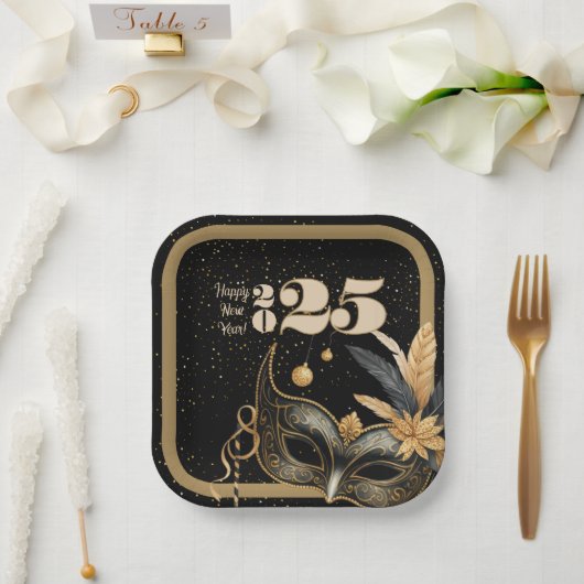 新年を祝おうパーティーグラマラス黒 ペーパープレート (ウェディング)