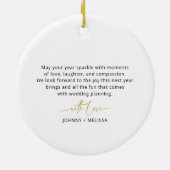 新年ミニマル婚約のリングや輪 セラミックオーナメント (裏面)